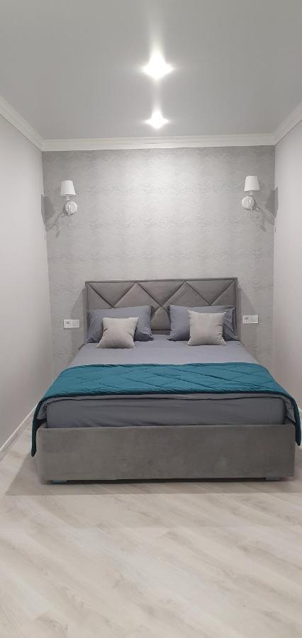 Flat in the city center Poltava Exterior photo